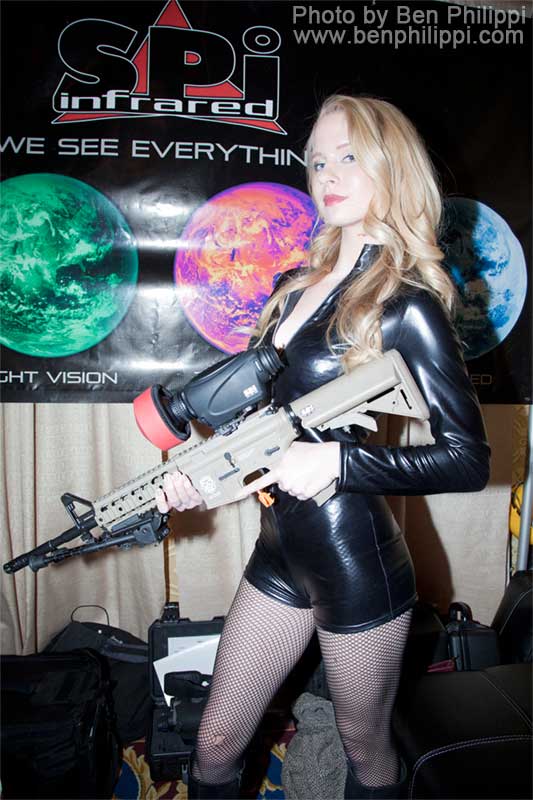 PAS-15 thermla scope with a Shot Show Girl 2014