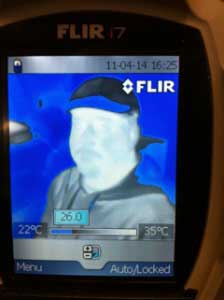 Grey thermal image from the FLIR I7 thermographic camera